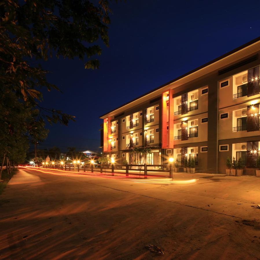 The Siri Place Udon Thani Ngoại thất bức ảnh